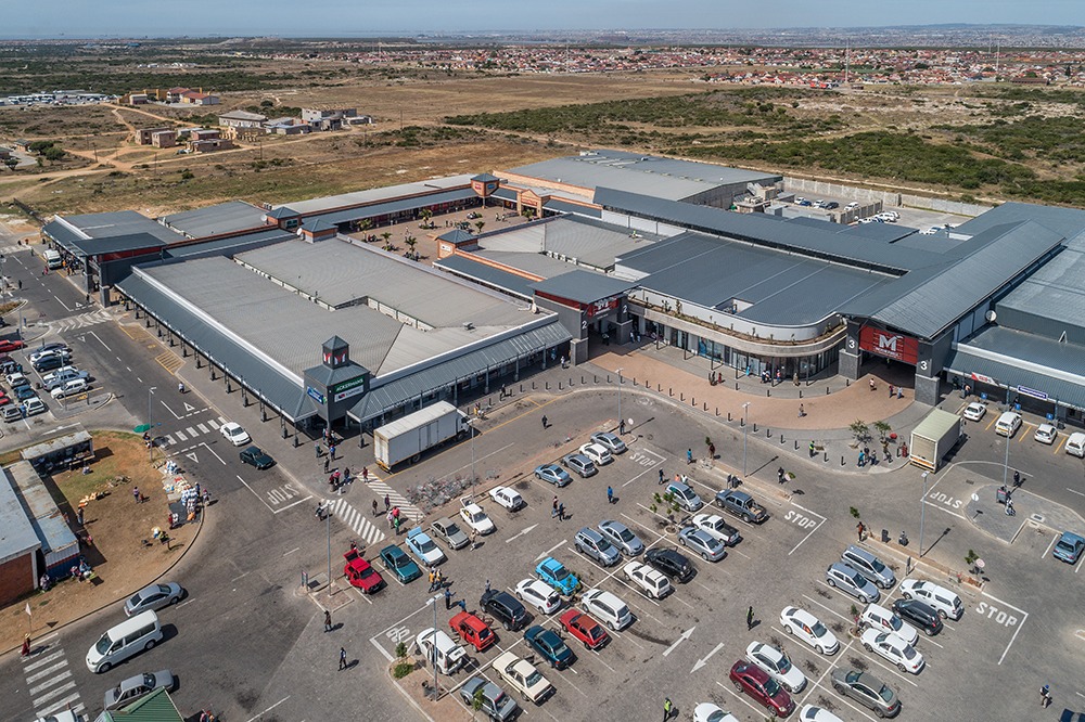 imgi_17_SVA-Projects-Motherwell-Retail-Centre-2