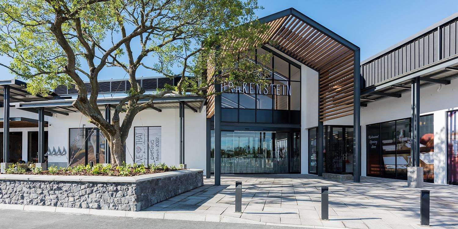 imgi_25_SVArchitects-Retail-Showroom-Drakenstein-Sentrum-internal