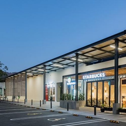 imgi_4_SVArchitects-Retail-Showroom-Drakenstein-Sentrum-4-quo1tibpsiryavswuvw6xzh109e2es7l9cx9qnj0js