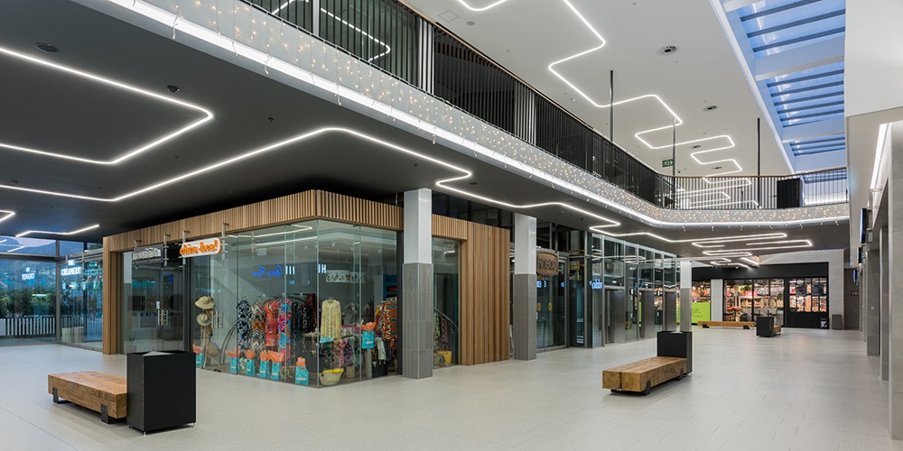 imgi_53_SVA-Projects-Constantia-Emporium-interior-4