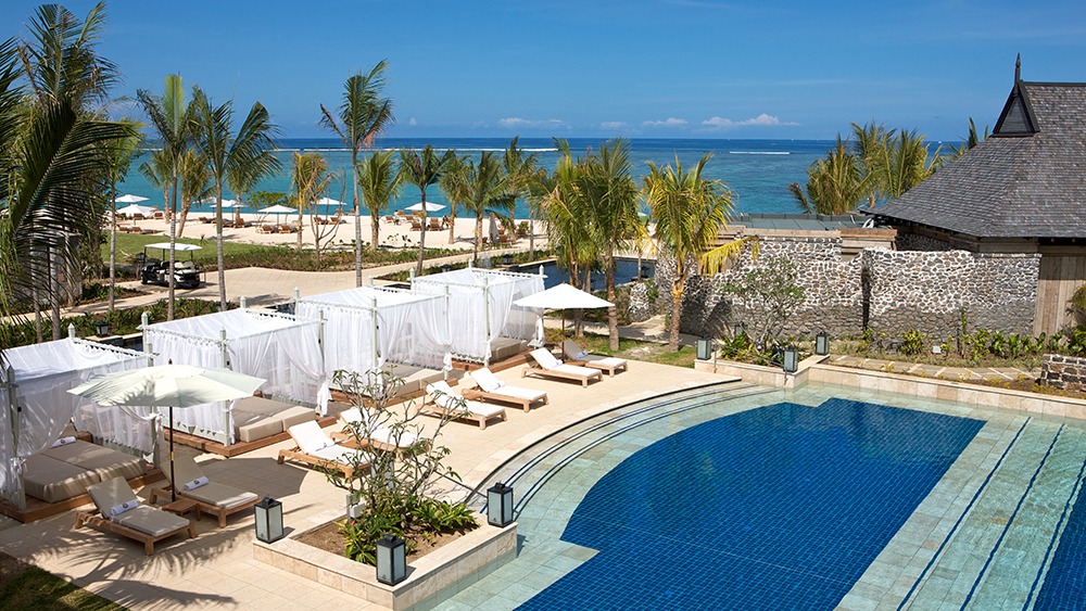 imgi_72_SVA-Projects-St-Regis-Manor-House-view-5