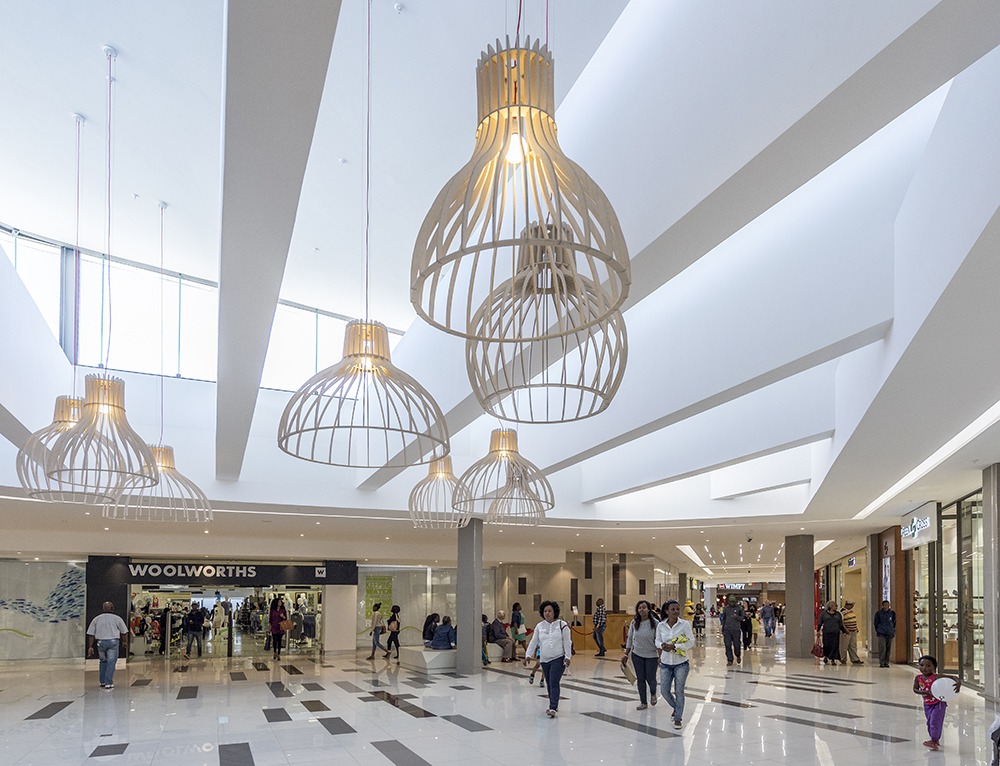 imgi_21_SVA-Projects-Greenacres-Shopping-Centre-2