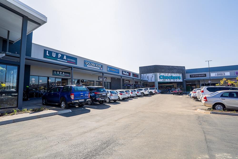 imgi_31_SVArchitects-Retail-Kwena-Square-7