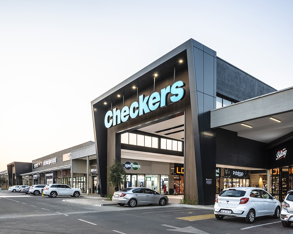 imgi_34_SVA-Town-Square-at-New-Market-Lifestyle-Centre-3