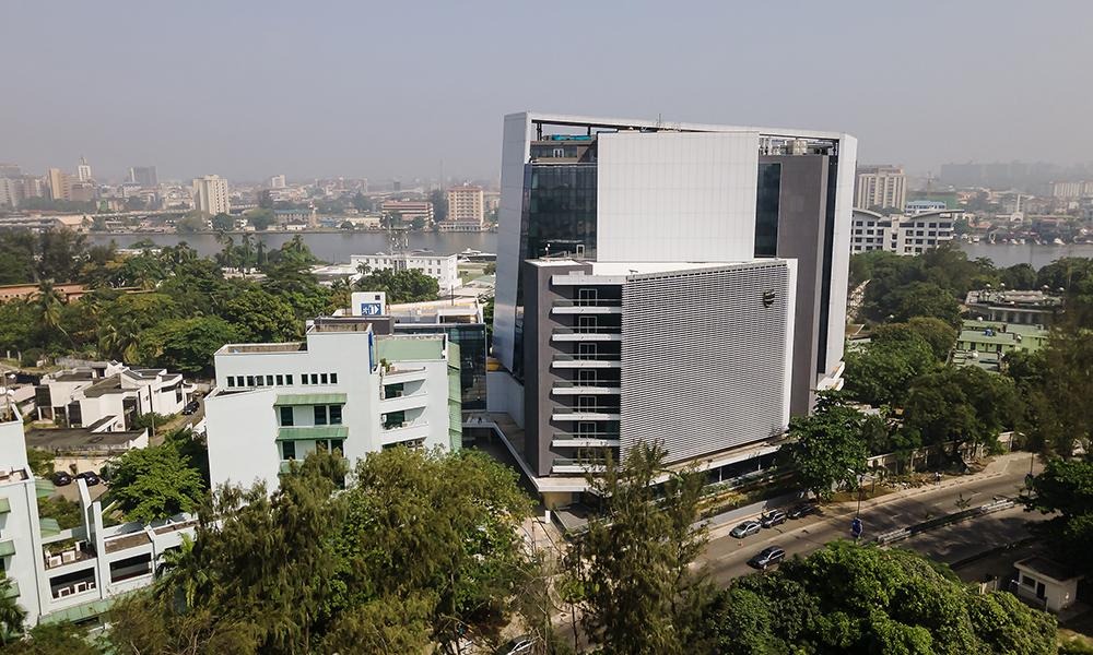 imgi_34_SVArchitects-Office-Stanbic-Project-Windsor-4