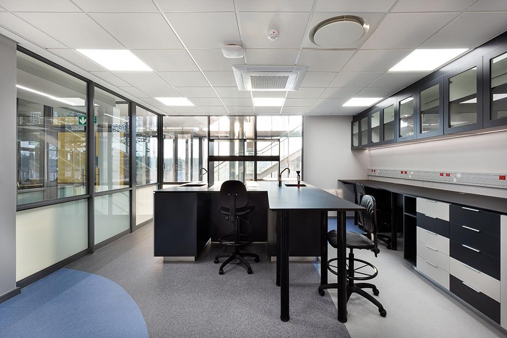 imgi_74_SVArchitects-Education-NMU-OSC-Extensions-29